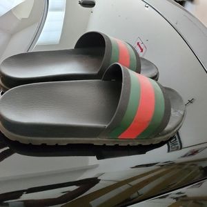 Gucci flip flops